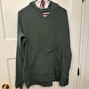 ⭐️ Dovetail 2X Green Hoodie Sweater